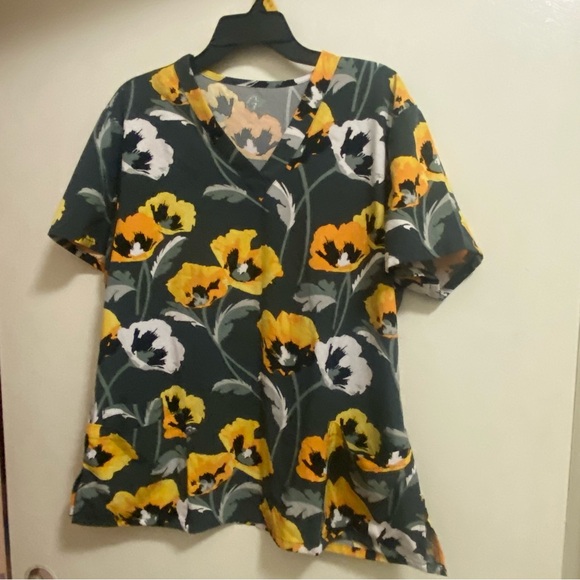 GT Performance Tops - Gt Performance Womens Scrubs Scrub Top Shirt XL 44” Floral Gray Yellow White